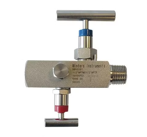 VÁLVULA DE BLOQUEO Y PURGA BBV, SS, 1/2Mx1/2FNPT, SOFT, 6K 2 MANIJAS